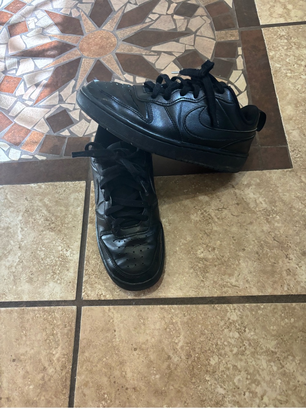 Nike Court Borough Low Sneakers Kids Size 5Y